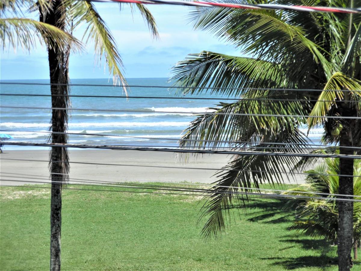 Apto Aluguel Na Temporada Pe Na Areia Peruibe Sp Exteriör bild