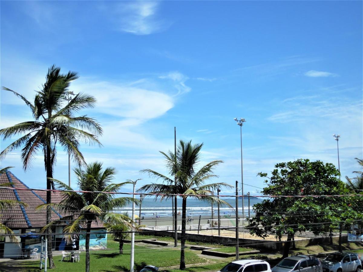Apto Aluguel Na Temporada Pe Na Areia Peruibe Sp Exteriör bild