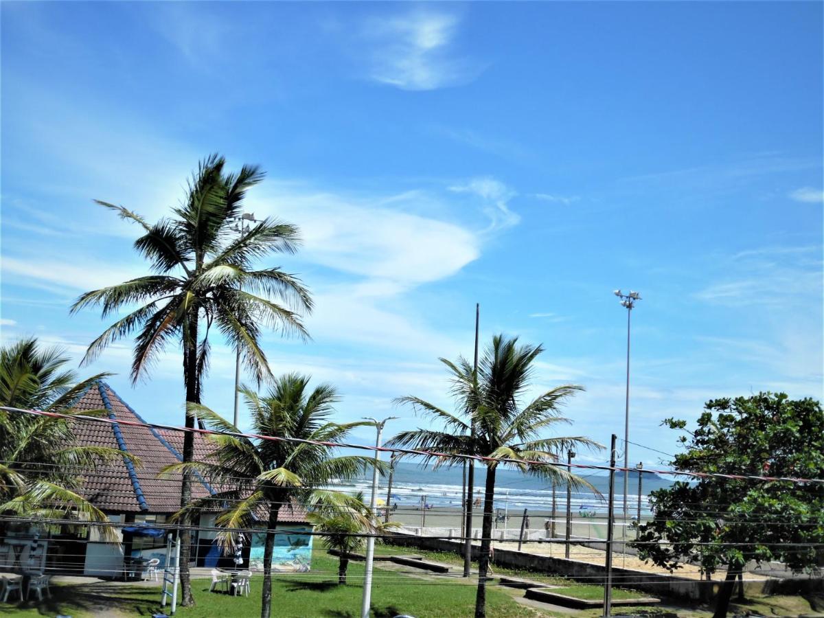 Apto Aluguel Na Temporada Pe Na Areia Peruibe Sp Exteriör bild